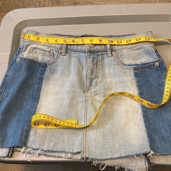 Express Dark & Light Color Contrast Denim Mini Skirt - Picture 7 of 11